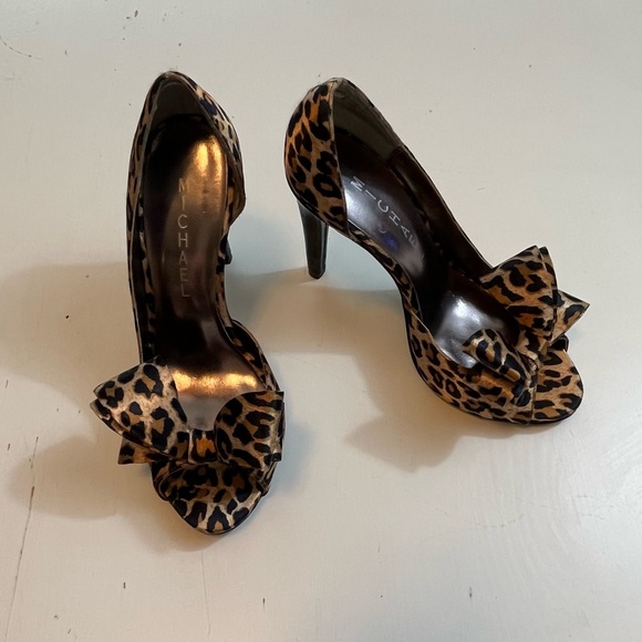 Michael Shannon Lolita Bow Leopard Print Satin Peep Toe High Heel Size 5M - Picture 3 of 10